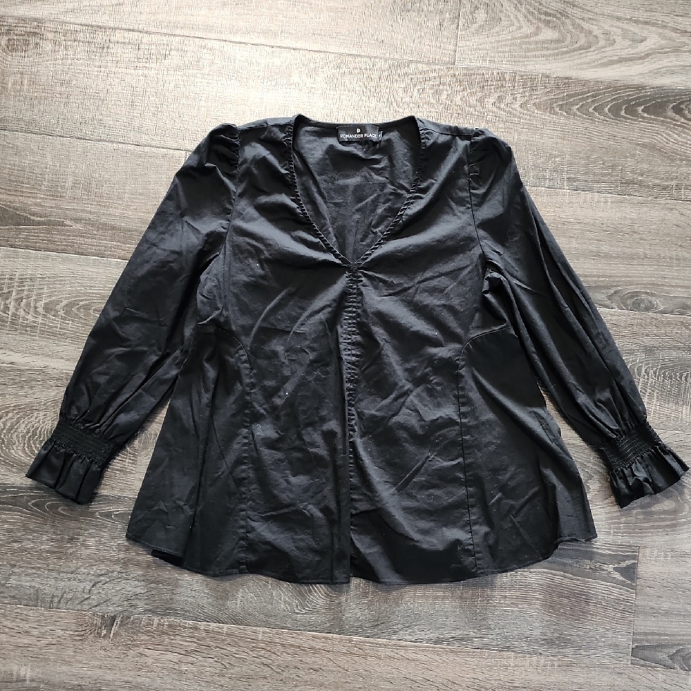 💋 Tuckernuck "Easton" poplin Blouse 💋